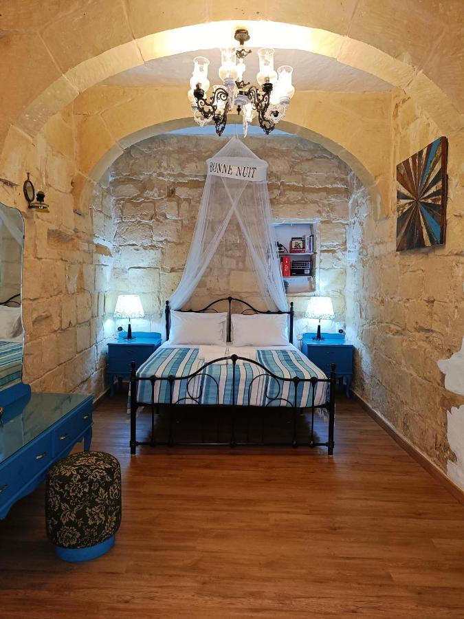Fusion Homestay Accommodation Моста Екстериор снимка