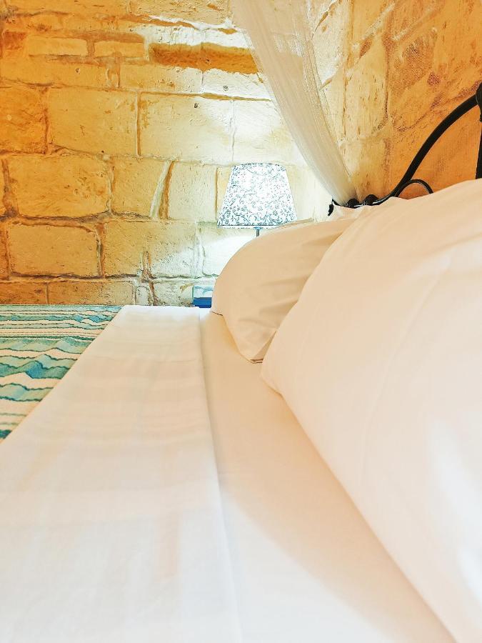Fusion Homestay Accommodation Моста Екстериор снимка