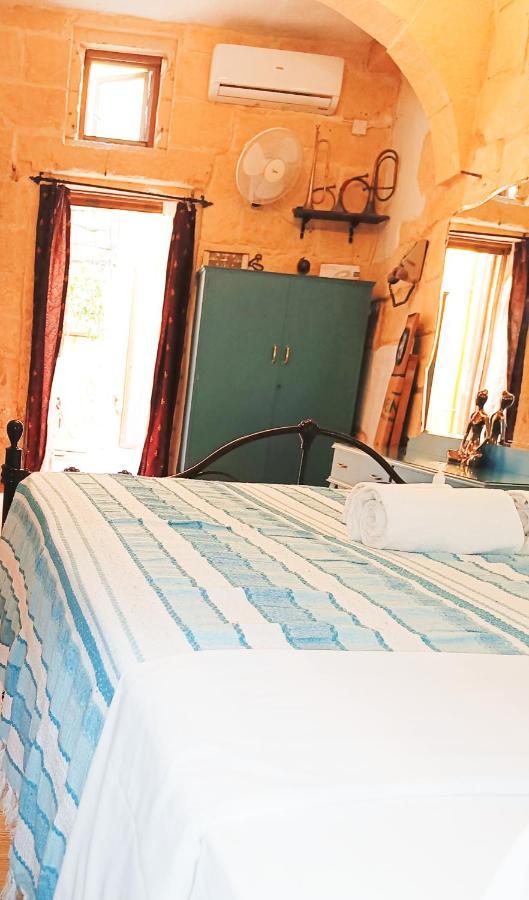 Fusion Homestay Accommodation Моста Екстериор снимка