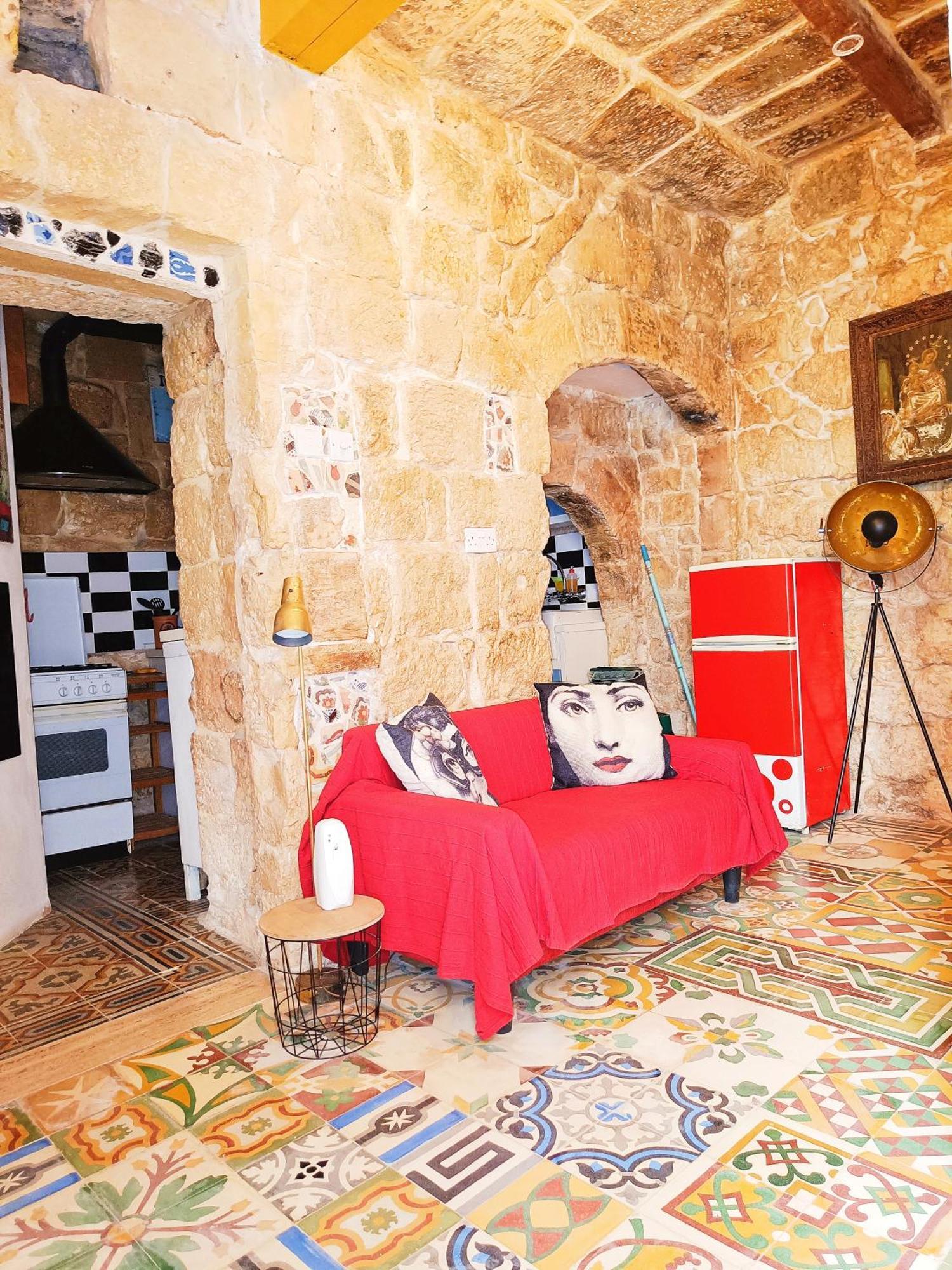 Fusion Homestay Accommodation Моста Екстериор снимка